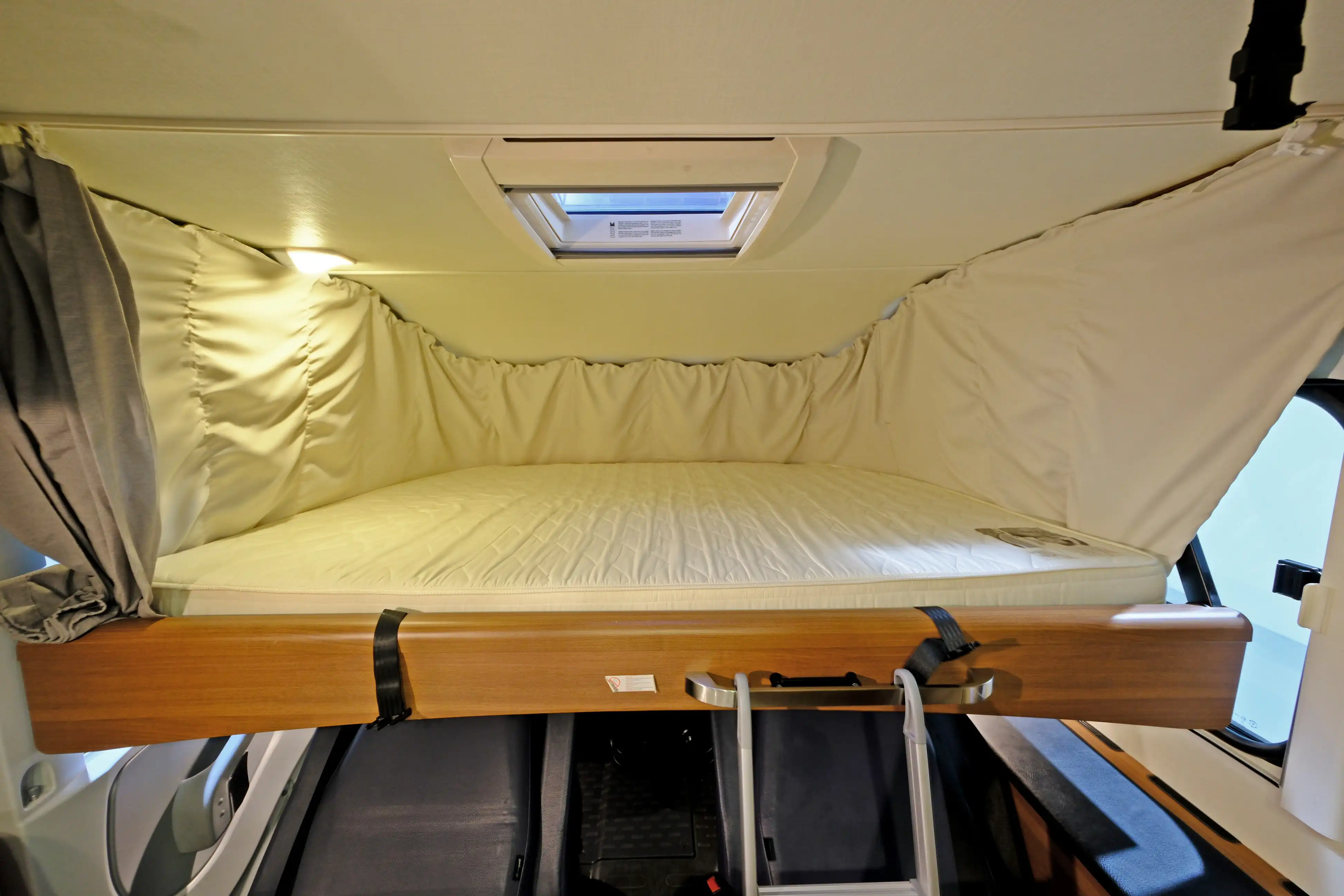 LMC Explorer Sport I 615 - Ansicht 10